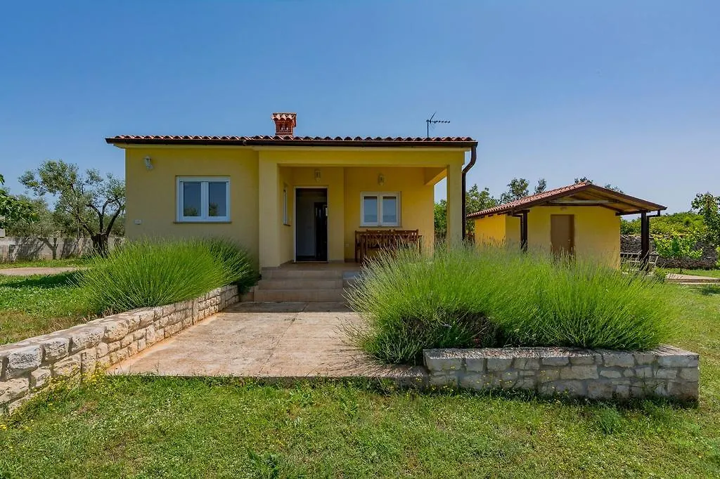 Holiday Home Nemcev 1302 Pula